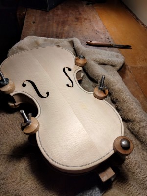 Chiusura cassa violino modello C. Camilli..jpg