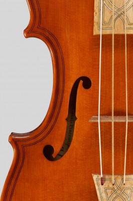 Lorenzo Cassi violino barocco.jpg
