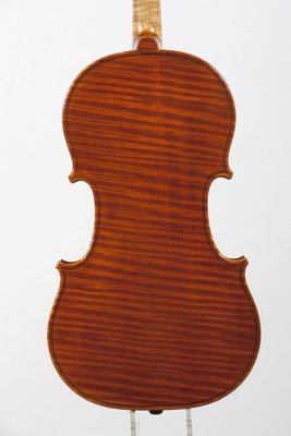 Vincenzo Bisso fondo violino.jpg