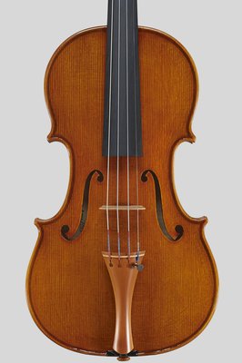 Primo Pistoni violin.jpg